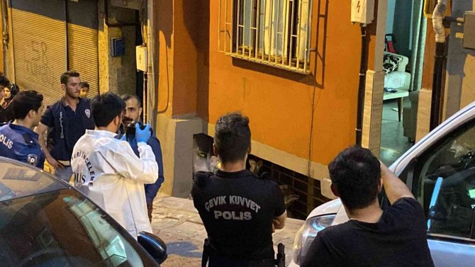 (Düzeltme) İ̇stanbul’da Kiracı, Kavga Ettiği Ev Sahibini Silahla Öldürdü