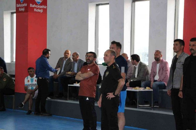 Kars’ta Tıbbi Aromatik Bitki Yetiştiriciliği Kursu Sona Erdi
