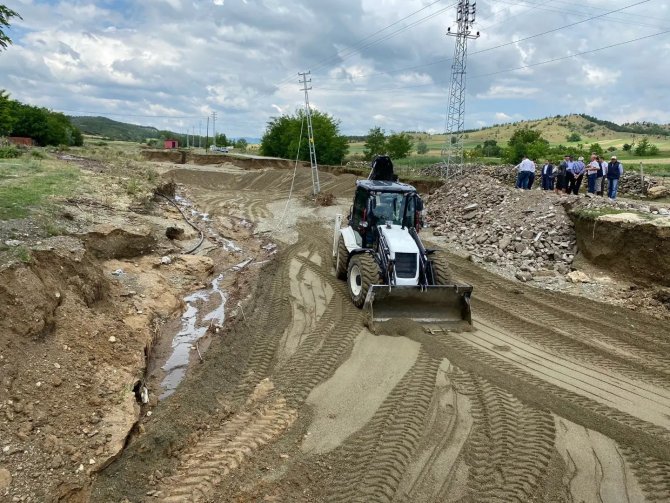 Kastamonu’da Selde Zarar Gören Bölgelerde Çalışma Başlatıldı