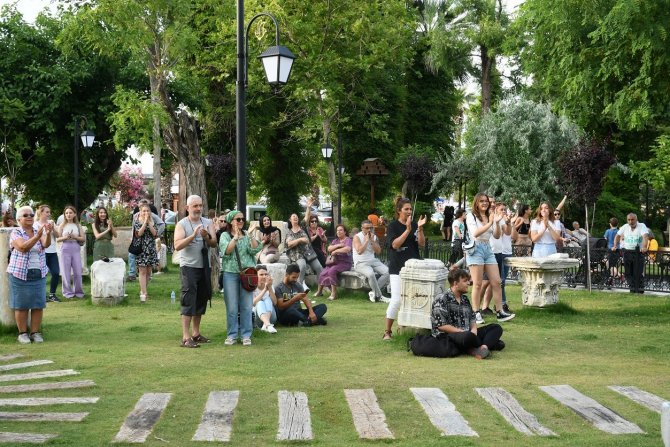 Türkiye’nin İlk "Tematik Sokak Festivali" 7’den 70’e İlgi Odağı Oldu