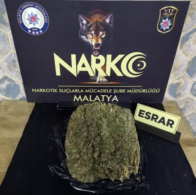 Narkotik Operasyonlarında 4 Tutuklama
