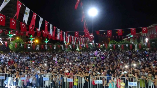 Mardin’de 16. Uluslararası Kültür Sanat Ve Kiraz Festivali Son Buldu
