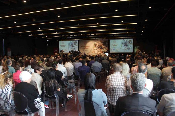 Milli Eğitim Bakanı Özer: 