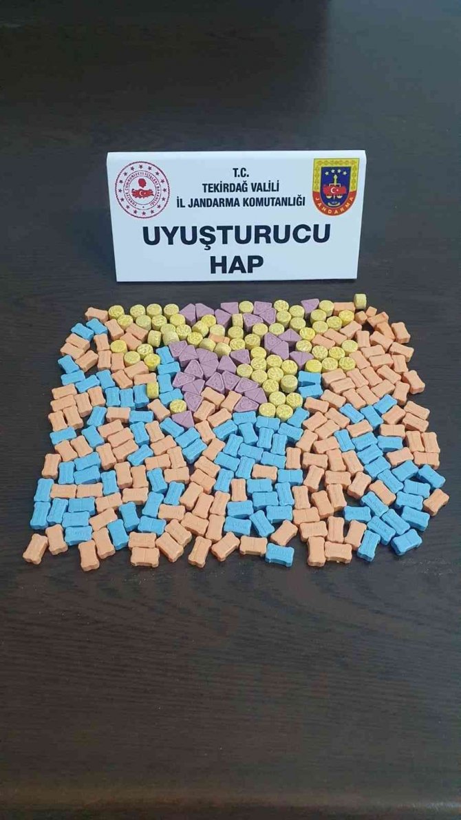 İ̇stanbul’dan Tekirdağ’a Gelen Şahısta Uyuşturucu Hap Ele Geçirildi