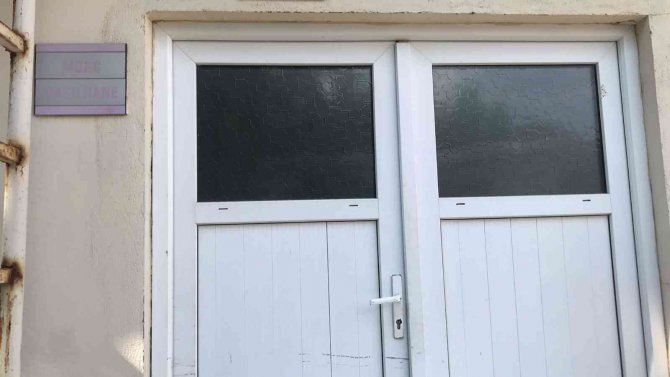 Yunanistan Sınırda Silahla Dehşet Saçtı: 1 Göçmen Hayatını Kaybetti