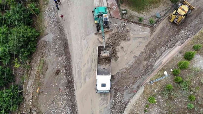 Amasya’da Sel Ve Hortum