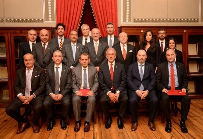 Galatasaray Yönetim Kurulunda Görev Dağılımı Yapıldı
