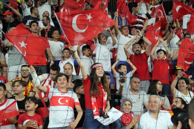 Uefa Uluslar C Ligi: Türkiye: 0 - Litvanya: 0 (Maç Devam Ediyor)