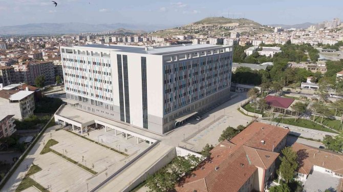 Battalgazi Devlet Hastanesi Açılış İçin Gün Sayıyor