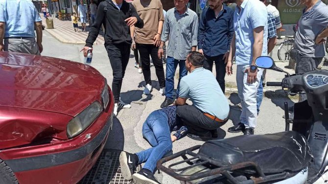 Otomobil İle Motosiklet Çarpıştı: 1 Yaralı