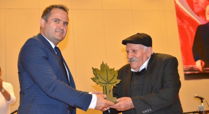 Aşık Yoksul Derviş Dpü’ye Konuk Oldu