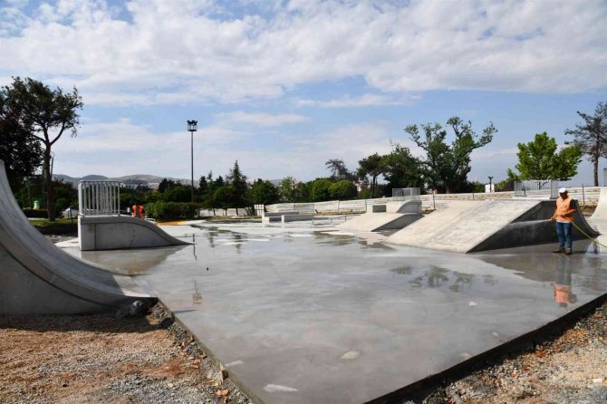 Avlu’dan Sonra İkinci Skate Park Atatürk Parkı’na