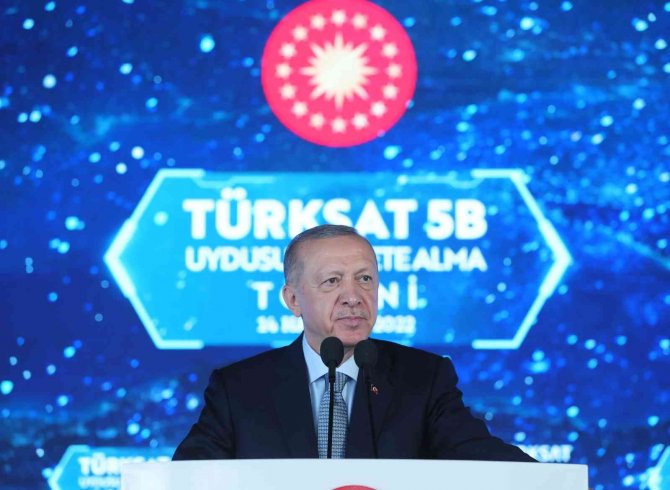 Cumhurbaşkanı Erdoğan: Vizyonsuzlara Kötü Bir Haberimiz Daha Var, İ̇mece’yi 2023’ün Ocak Ayında Türksat 6a’yı Da Yine 2023 Yılının Ortalarında Uzaya Fırlatıyoruz"