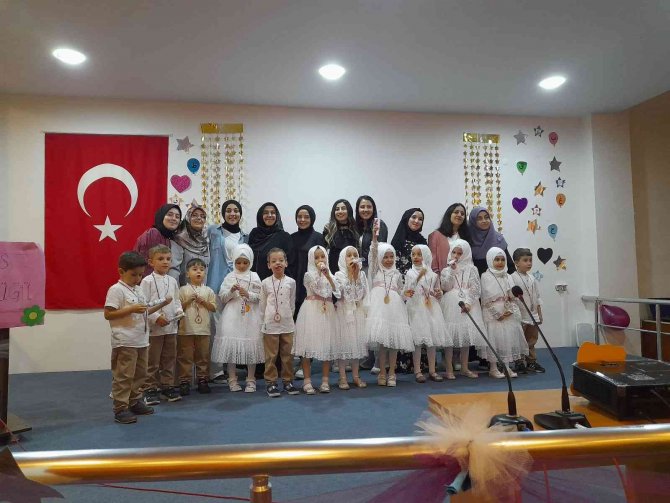 Diyanet Çocuk Kreşi Öğrencileri Mezun Oldu