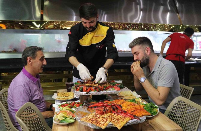Türk Mutfağının 17’nci Sırada Yer Alması Kebapçıları Ve Kebap Severleri Üzdü