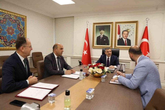 Akçakoca’ya Hayırsever İş Adamı 2 Okul Yaptıracak