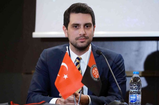 Fatih Karagümrük, Stadyum İçin Destek Bekliyor