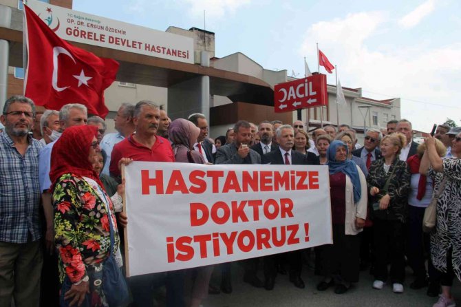 Uzman Doktor İsteyen Muhtarlardan Basın Açıklaması