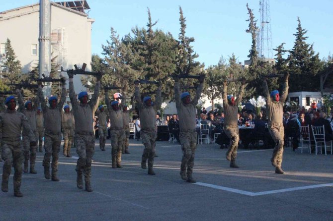 Sınır Kenti Kilis’te Komandoların Gösterisi Uzun Süre Alkışlandı