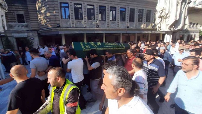 Kiracısı Tarafından Öldürülen Şenel Tombul’un Oğlu: "Kira Tartışması Yok, Kadın Ticareti Yapıyordu"