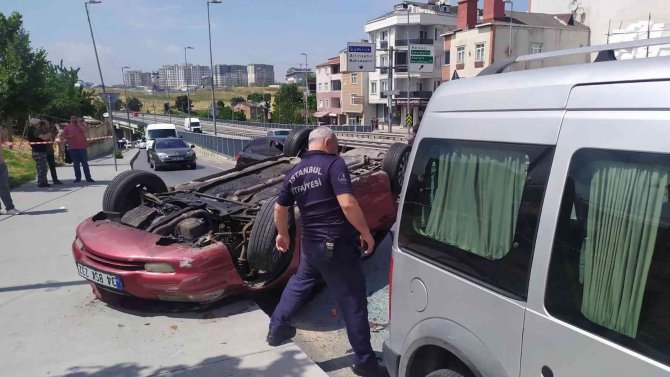Fren Testi Yaparken Bariyerlere Çarpıp Takla Attı: 1 Yaralı