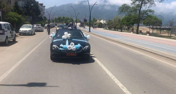 Vali Sonel, Makam Aracını Sünnet Çocuğu ‘Ayaz Efe’ye Tahsis Etti