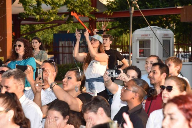 Minikler Mezuniyet Heyecanı Yaşadı