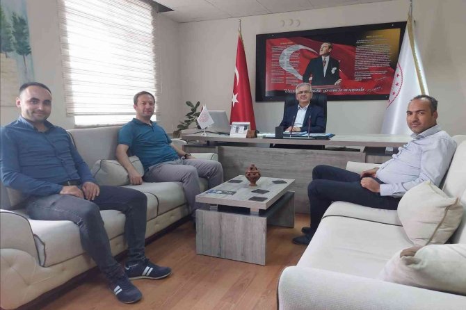 "Öğretmenlerimiz 3600 Ek Gösterge Rakamına Kavuştu"