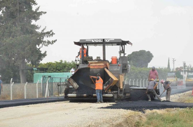 Tarsus’un Şahin Mahallesinde Yol Sorunu Çözüldü