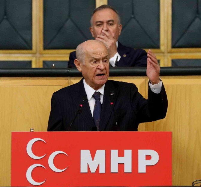 Mhp Lideri Bahçeli: “(Polise Yumruk Atan Saliha Aydemir) Bunların Dokunulmazlığı Süratle Kaldırılmalı, Mahkemenin Önüne Çıkmaları Sağlanmalıdır”