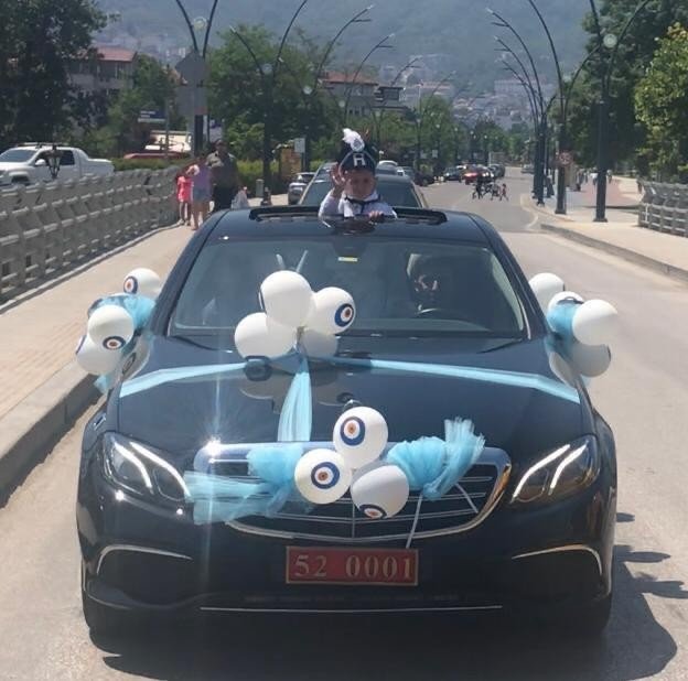 Vali Sonel, Makam Aracını Sünnet Çocuğu ‘Ayaz Efe’ye Tahsis Etti