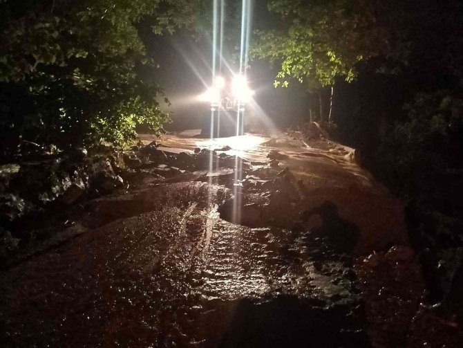 Ordu’da Selden Etkilenen 9 Ev Boşaltıldı