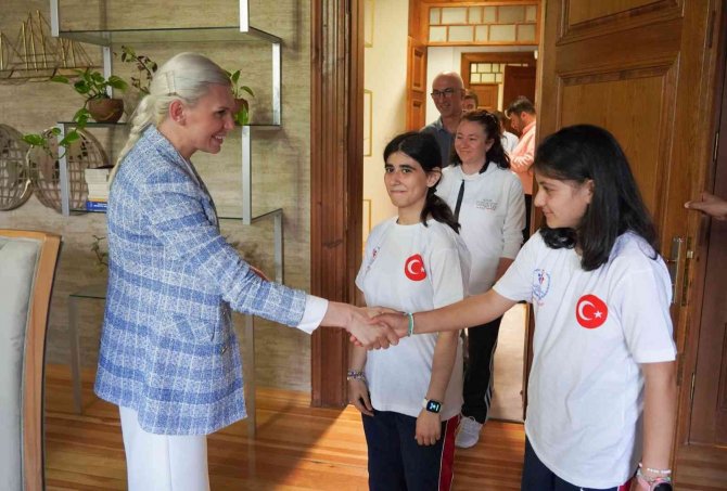 Bilecikli Sporcuların Özel Sporcular Atletizm Müsabakaları’nda Büyük Başarıları