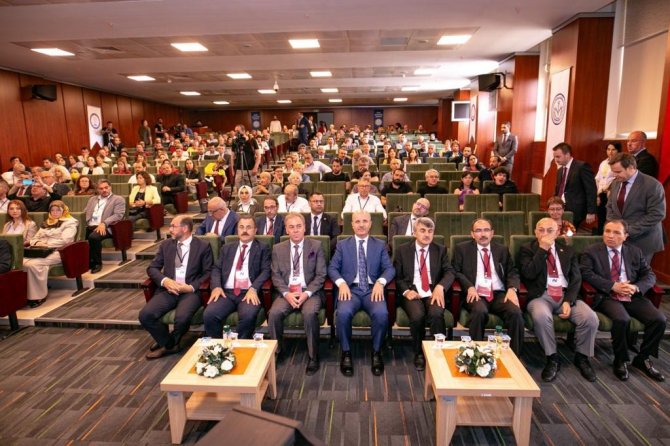 Rektör Beydemir, Adım Üniversiteleri Toplantısına Katıldı