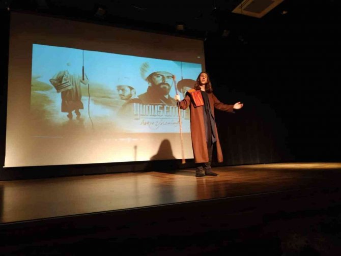 "Anadolu’nun Ruhu Erenler" Adlı Tiyatro Gösterimi Sahnelendi