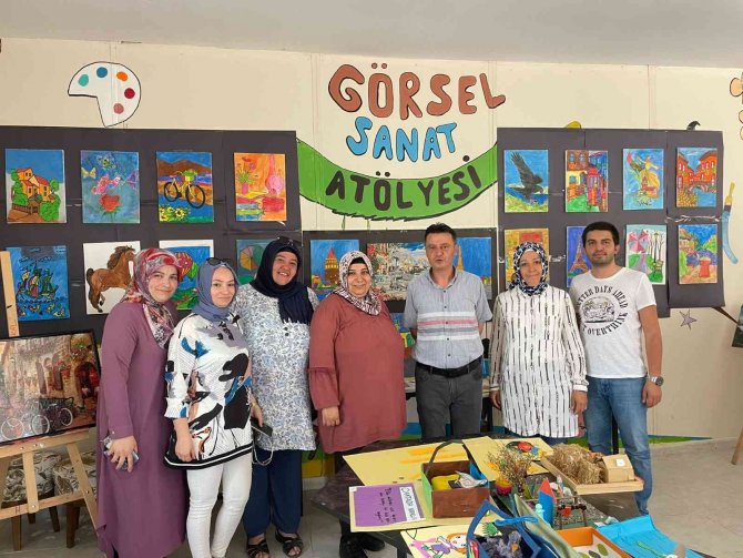 İ̇lkokul Öğrencilerinin Görsel Sanat Atölyesi Tam Not Aldı