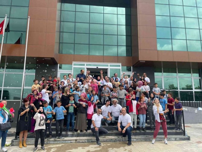 Asarcık’ta Çocuklara Şenlik