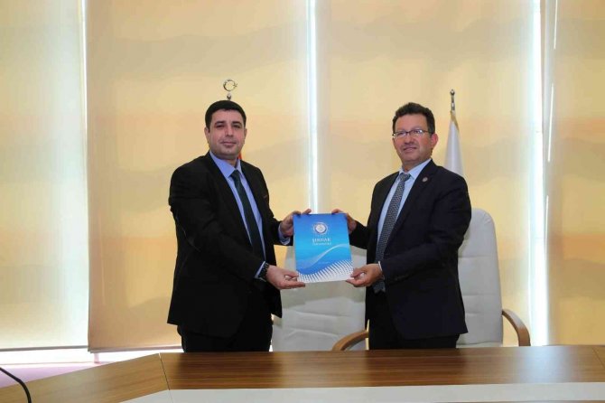 Şırnak Üniversitesi Ve İ̇l Sağlık Müdürlüğü Arasında Protokol İmzalandı