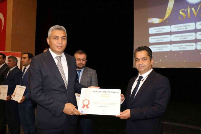 Sivas’ta Etwinning Projeleri Ödüllendirildi