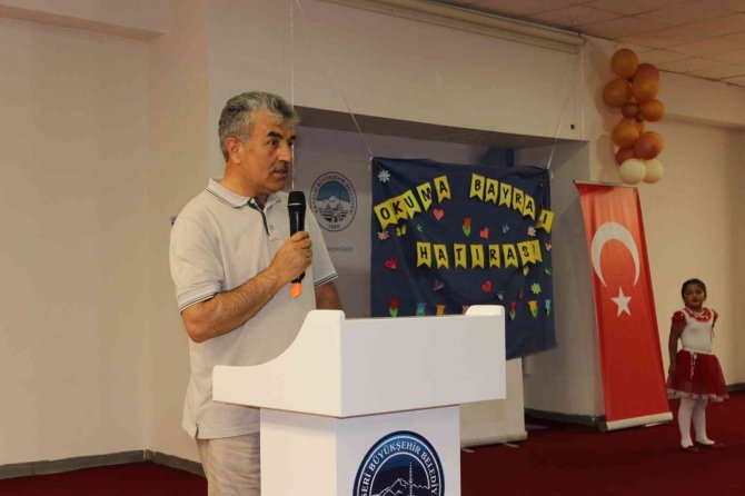 Tomarza 50 Yıl İ̇lkokulu’ndan Okuma Bayramı Etkinliği