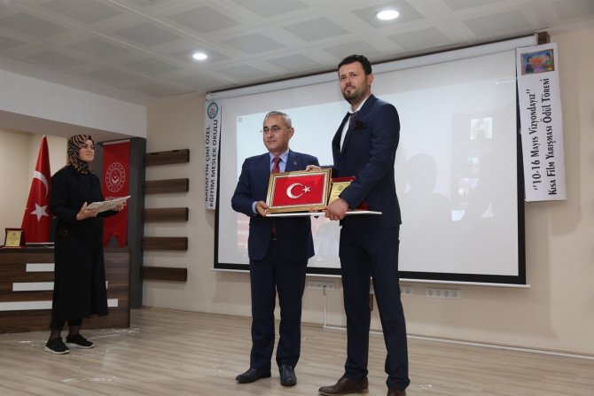 ’Vizyondayız Kısa Film Yarışması’nda Ödüller Verildi
