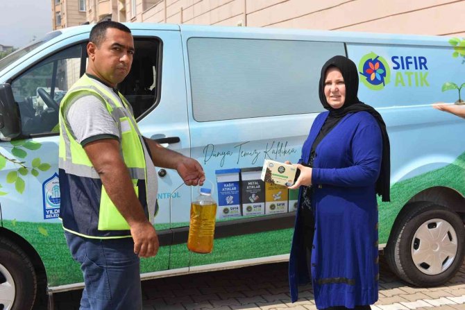 Atık Dönüşümüne Yıldırımlı Kadınlardan Destek