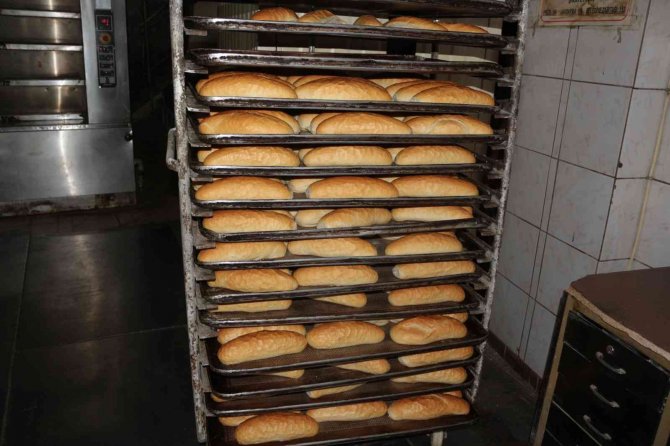 Balıkesir’de Ekmek 4 Lira Oldu