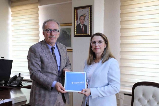 Vali Arslan, Rektör Uzun’u Ziyaret Etti