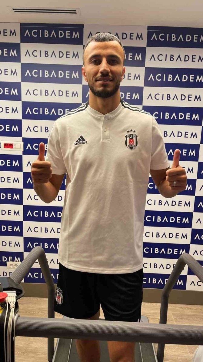 Beşiktaş’ın Yeni Transferi Saiss, Sağlık Kontrolünden Geçti