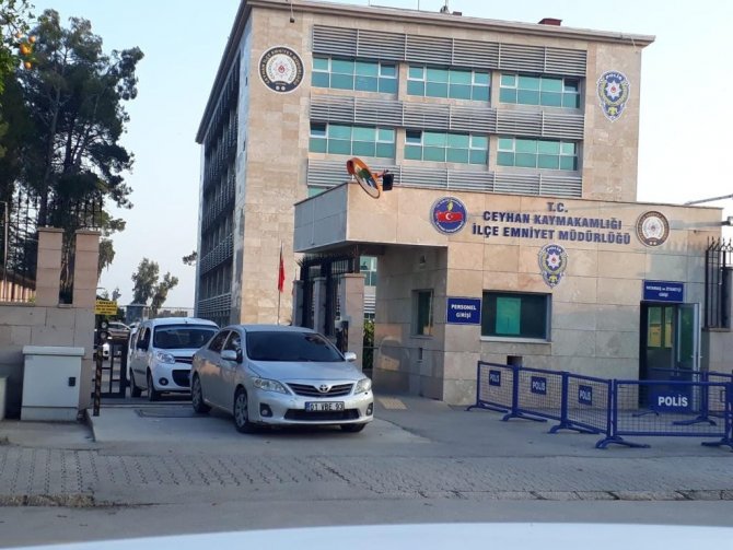 Ceyhan’da Uyuşturucu Satıcılarına Operasyon: 9 Gözaltı
