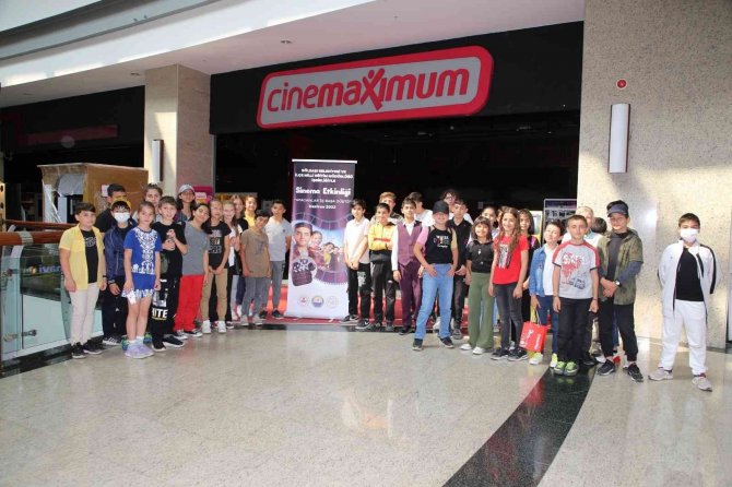 Miniklerin Sinema Coşkusu