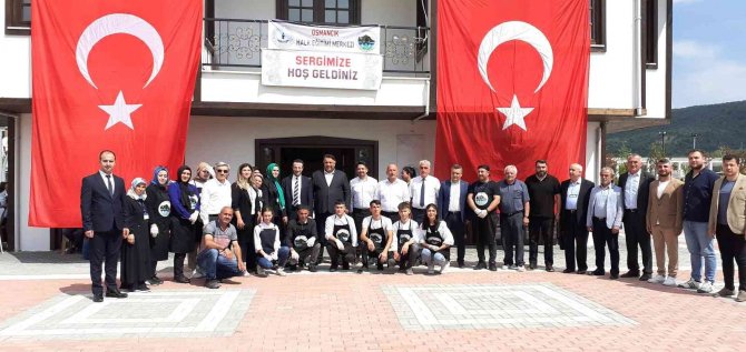 Osmancık’ta El Emeği Göz Nuru Eserler Görücüye Çıktı