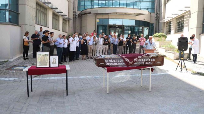 Bayan Doktor Evinde Ölü Bulundu