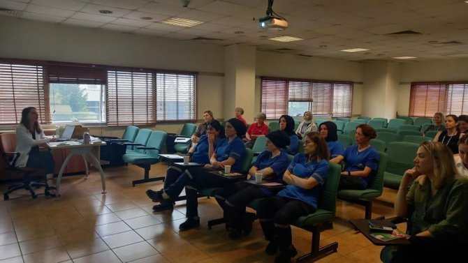 Çalışan Kadınlara Sağlık Bilgilendirmesi